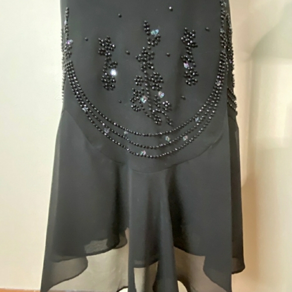 Evening Dress - Picture 5 of 8